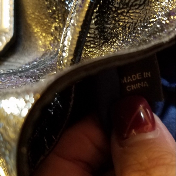 Coach Crossbody - Picture 7 of 8